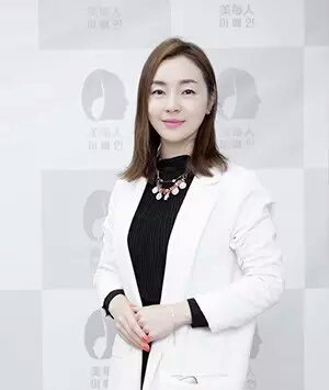湖南金佳玭 美容协会会长